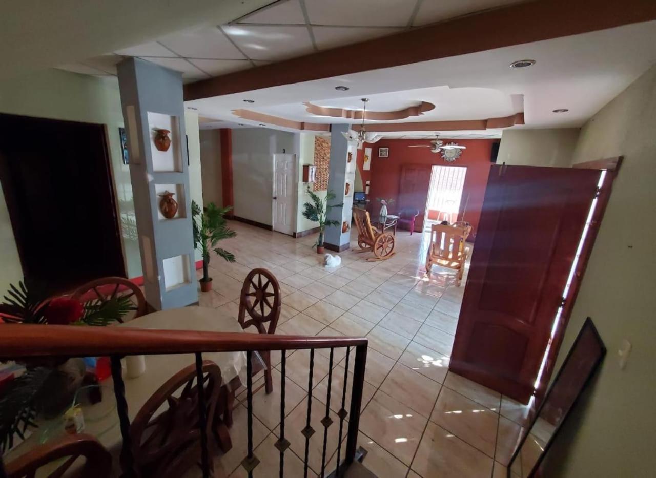 Villalobos Hotel Managua Exteriör bild